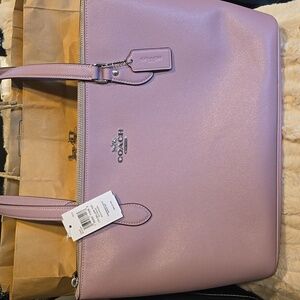 Coach tote nwt $378 retail LTH GALLERY TOTE crossgrain leather